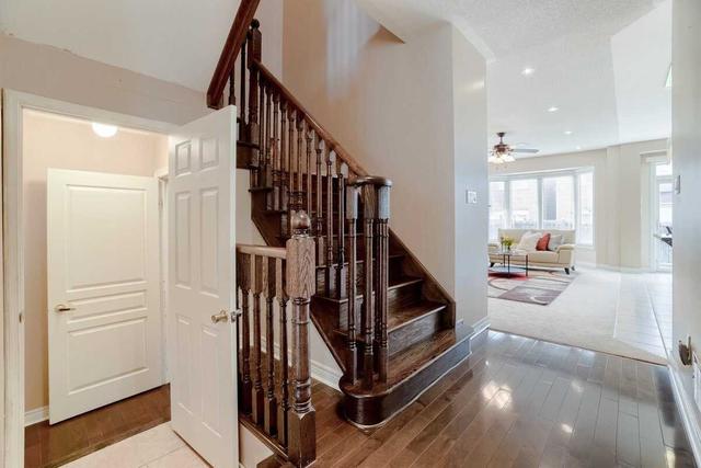 5499 Fudge Terr, House attached with 4 bedrooms, 4 bathrooms and 3 parking in Mississauga ON | Image 26