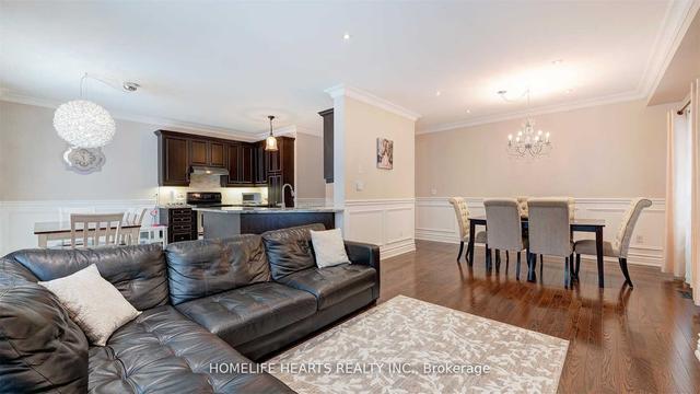 653 Caldwell Cres, House detached with 4 bedrooms, 4 bathrooms and 6 parking in Milton ON | Image 15