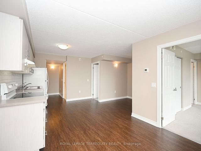 605 - 716 Main St E, Condo with 2 bedrooms, 2 bathrooms and 1 parking in Milton ON | Image 9
