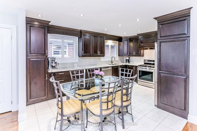4190 Bishopstoke Lane, House semidetached with 3 bedrooms, 2 bathrooms and 4 parking in Mississauga ON | Image 39