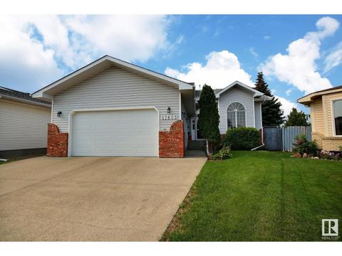 17803 91a St Nw, House detached with 5 bedrooms, 3 bathrooms and null parking in Edmonton AB | Card Image