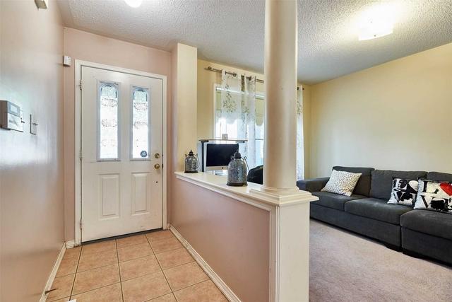 69 Tansley Cres, House detached with 3 bedrooms, 3 bathrooms and 3 parking in Ajax ON | Image 36