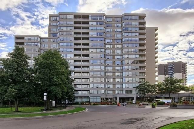 812 - 11 Townsgate Dr, Condo with 2 bedrooms, 2 bathrooms and 2 parking in Vaughan ON | Image 1