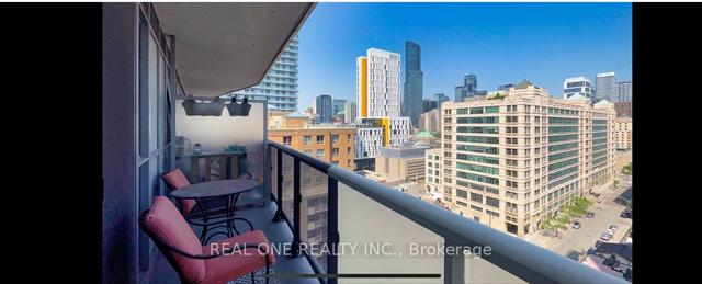 1409 - 77 Mutual St S, Condo with 2 bedrooms, 1 bathrooms and 0 parking in Toronto ON | Image 7