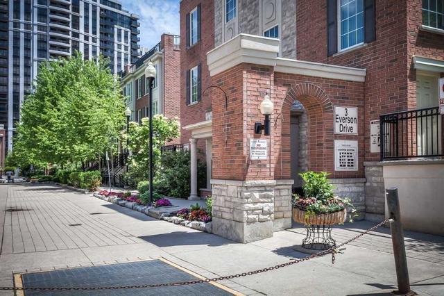 520 - 3 Everson Dr, Townhouse with 1 bedrooms, 1 bathrooms and 1 parking in Toronto ON | Image 1