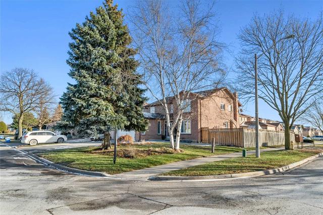 108 Marshall Cres, House detached with 4 bedrooms, 4 bathrooms and 6 parking in Ajax ON | Image 23