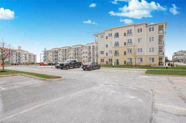 330 - 50 Lakebreeze Drive, House attached with 1 bedrooms, 2 bathrooms and 1 parking in Clarington ON | Image 15