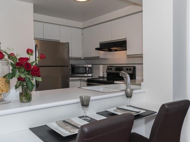 uph 1 - 298 Jarvis St, Condo with 1 bedrooms, 2 bathrooms and null parking in Toronto ON | Image 8