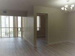 1001 - 285 Enfield Pl, Condo with 2 bedrooms, 2 bathrooms and 1 parking in Mississauga ON | Image 6