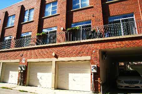 th03 - 39 Dekoven Mews, Townhouse with 2 bedrooms, 2 bathrooms and 1 parking in Toronto ON | Image 2