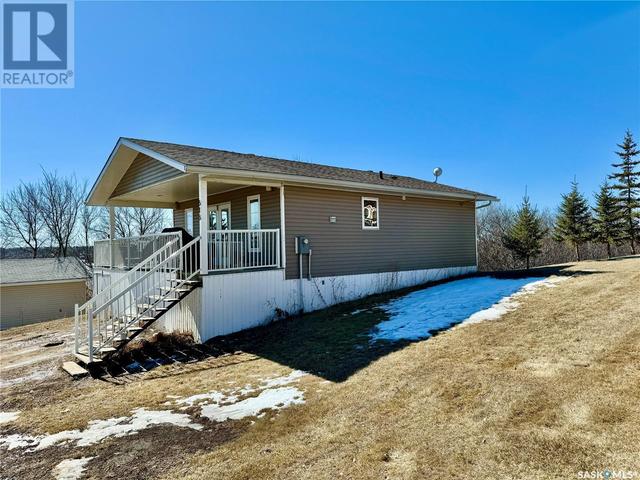 615 Rosebud Lane, House detached with 2 bedrooms, 1 bathrooms and null parking in Saskatchewan Beach SK | Image 3