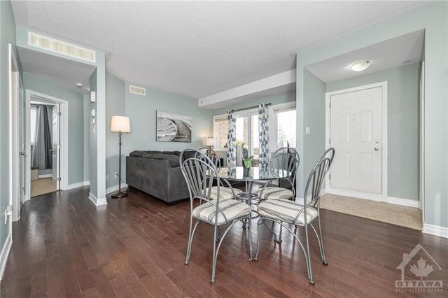 h - 366 Wood Acres Grove, Condo with 2 bedrooms, 1 bathrooms and 1 parking in Ottawa ON | Image 14