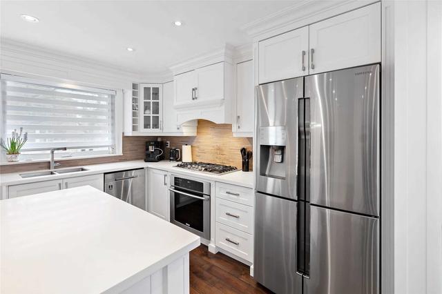 208 Acton Ave, House detached with 3 bedrooms, 2 bathrooms and 6 parking in Toronto ON | Image 22