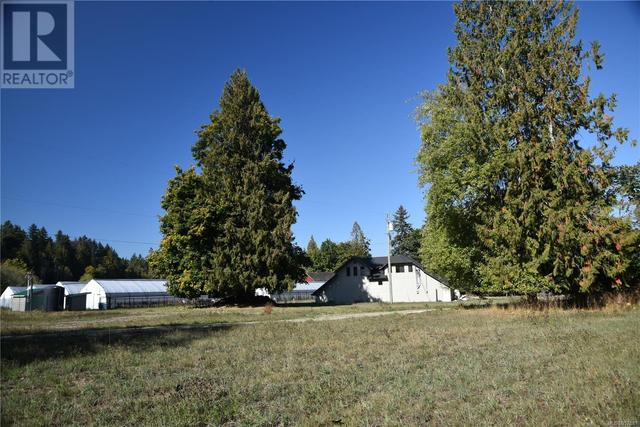 8991 Island Hwy S, House detached with 2 bedrooms, 1 bathrooms and 10 parking in Comox Valley A BC | Image 42