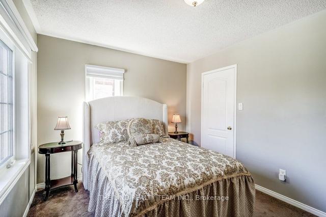 45 Sandlewood Crt, Townhouse with 3 bedrooms, 3 bathrooms and 2 parking in Aurora ON | Image 21