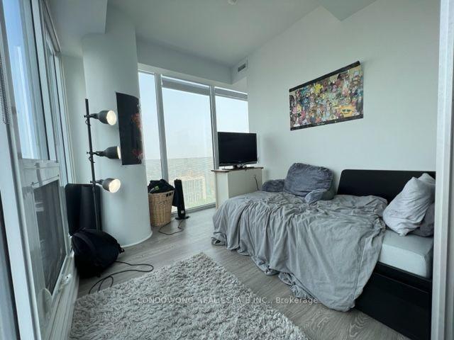 3003 - 181 Dundas St E, Condo with 2 bedrooms, 1 bathrooms and 0 parking in Toronto ON | Image 12