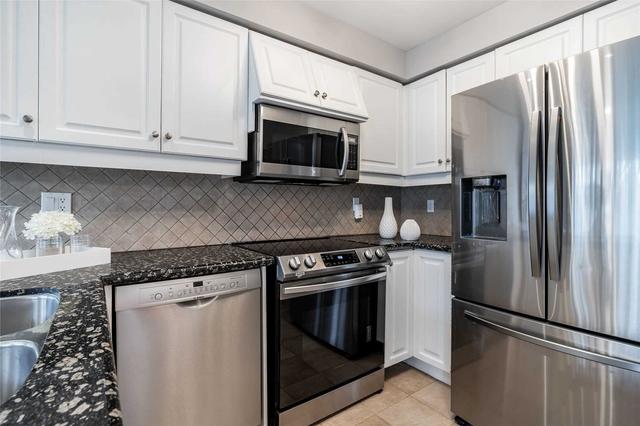 77 - 2665 Thomas St, Townhouse with 3 bedrooms, 3 bathrooms and 4 parking in Mississauga ON | Image 2