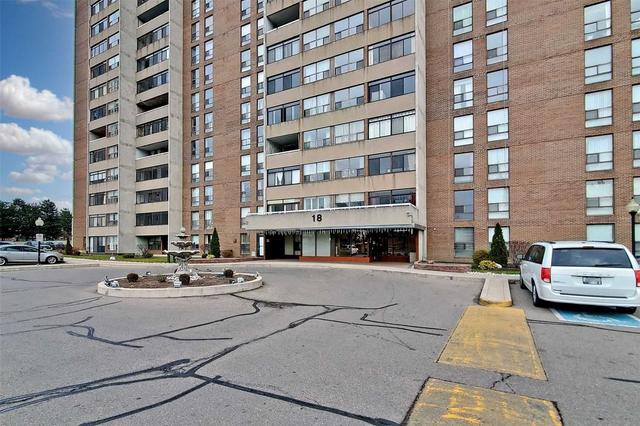 1712 - 18 Knight Bridge Rd, Condo with 3 bedrooms, 2 bathrooms and 1 parking in Brampton ON | Image 36