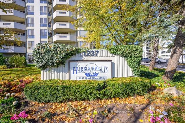 301 - 1237 North Shore Blvd E, Condo with 2 bedrooms, 2 bathrooms and 1 parking in Burlington ON | Image 1