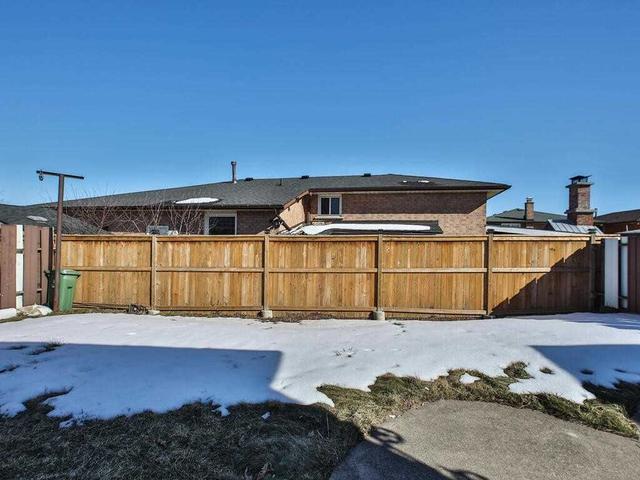 gfl - 201 Bow Valley Dr, House detached with 4 bedrooms, 1 bathrooms and 1 parking in Hamilton ON | Image 22