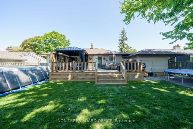 4382 Central Ave, House detached with 3 bedrooms, 2 bathrooms and 5 parking in Lincoln ON | Image 28