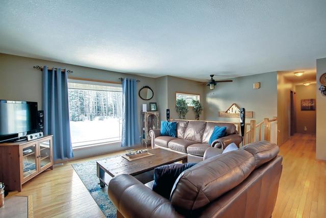 12 Ricinus Ridge Drive, House detached with 4 bedrooms, 2 bathrooms and 5 parking in Clearwater County AB | Image 13