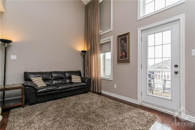 163 Eye Bright Crescent, House attached with 2 bedrooms, 2 bathrooms and 1 parking in Ottawa ON | Image 5