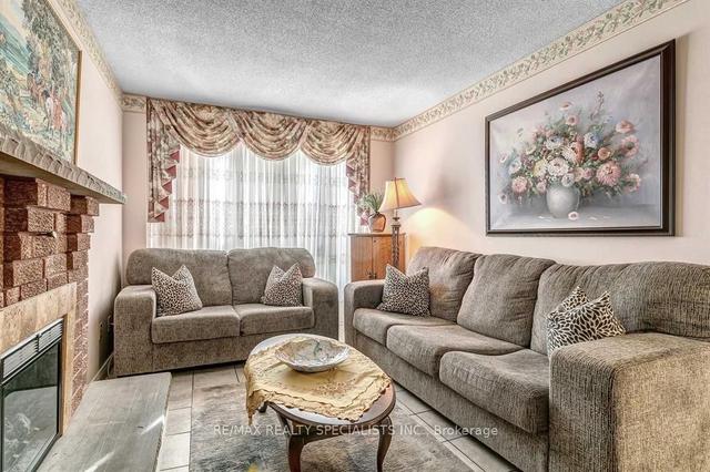 3 Fincham Ave E, Home with 4 bedrooms, 3 bathrooms and 5 parking in Brampton ON | Image 29