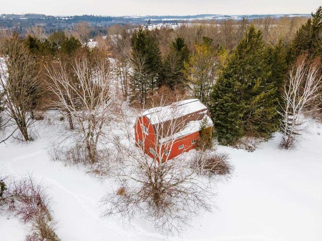 277 Meadowview Rd, House detached with 3 bedrooms, 3 bathrooms and 15 parking in Kawartha Lakes ON | Image 34