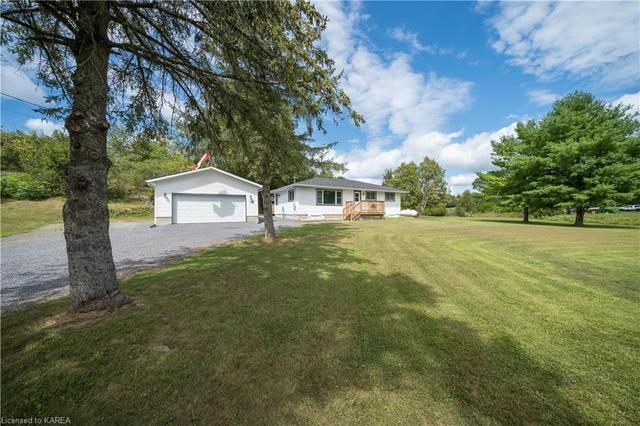 1313 Centreville Road, House detached with 3 bedrooms, 2 bathrooms and 8 parking in Stone Mills ON | Image 3