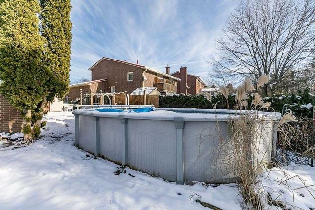 76 Lillian Cres, House detached with 3 bedrooms, 2 bathrooms and 4 parking in Barrie ON | Image 19
