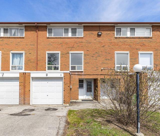 3 - 3 Kendleton Dr, Townhouse with 4 bedrooms, 2 bathrooms and 2 parking in Toronto ON | Image 1