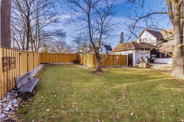 23 Elliott St, House detached with 3 bedrooms, 2 bathrooms and 6 parking in Brampton ON | Image 31