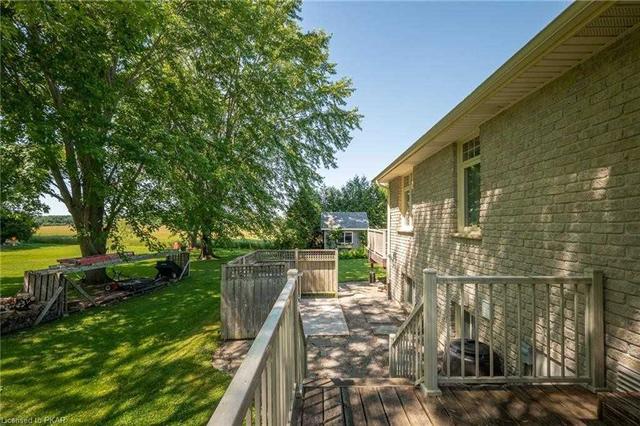 1086 Serpent Mounds Rd, House detached with 2 bedrooms, 3 bathrooms and 8 parking in Otonabee South Monaghan ON | Image 26