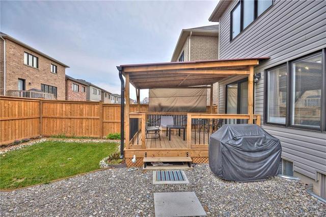 7702 Buckeye Crescent, House detached with 4 bedrooms, 3 bathrooms and 2 parking in Niagara Falls ON | Image 35