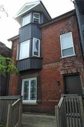 2011 Dundas St W, House detached with 7 bedrooms, 5 bathrooms and 4 parking in Toronto ON | Image 1