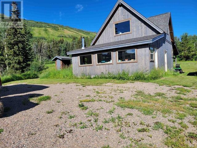 10523 Nithi Pit Road, House detached with 3 bedrooms, 1 bathrooms and null parking in Bulkley Nechako D BC | Image 31