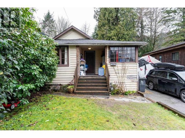 1943 Panorama Drive, House detached with 2 bedrooms, 1 bathrooms and 2 parking in North Vancouver BC | Image 1