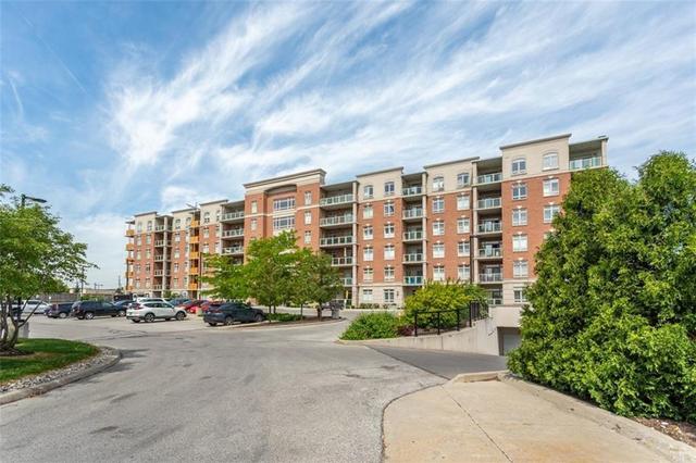 603 - 1980 Imperial Way, Condo with 2 bedrooms, 2 bathrooms and 1 parking in Burlington ON | Image 2