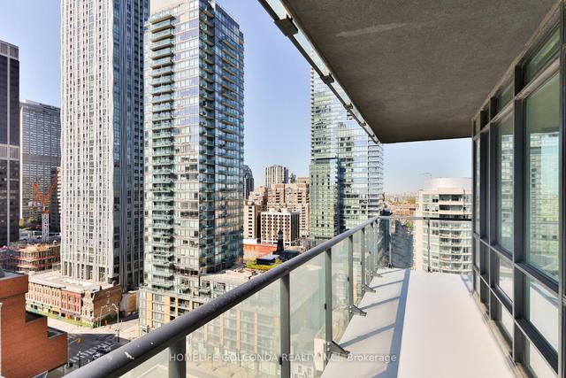 1909 - 825 Church St, Condo with 2 bedrooms, 2 bathrooms and 0 parking in Toronto ON | Image 7