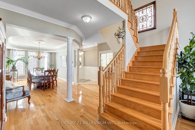 2555 Nichols Dr, House detached with 4 bedrooms, 3 bathrooms and 6 parking in Oakville ON | Image 13