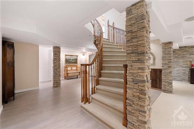 6160 Voyageur Drive, House detached with 4 bedrooms, 4 bathrooms and 6 parking in Ottawa ON | Image 22