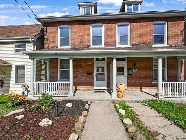56 Pearl Street E, Home with 3 bedrooms, 2 bathrooms and 1 parking in Brockville ON | Image 2