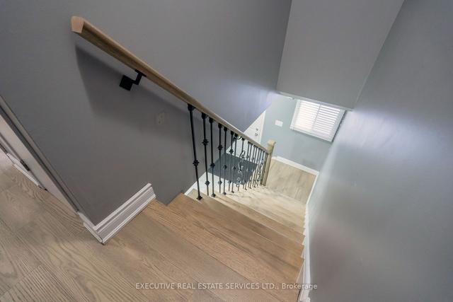62 Bramhall Circ, House semidetached with 3 bedrooms, 2 bathrooms and 3 parking in Brampton ON | Image 16