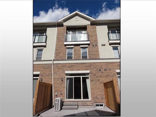 Th13 - 636 Evans Ave, Townhouse with 3 bedrooms, 3 bathrooms and 1 parking in Toronto ON | Image 12