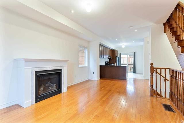 1 - 1123 Haig Blvd, Townhouse with 2 bedrooms, 3 bathrooms and 2 parking in Mississauga ON | Image 30