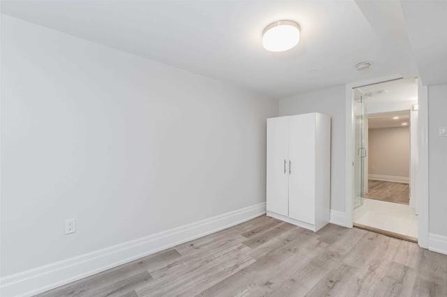 bsmt - 2 Parr St, House attached with 2 bedrooms, 1 bathrooms and 0 parking in Toronto ON | Image 2