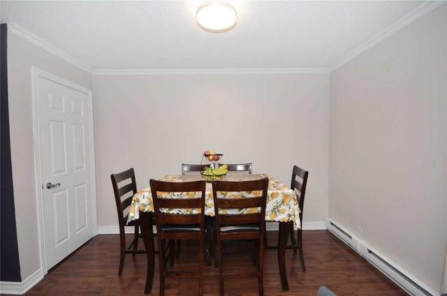 81 - 1036 Falgarwood Dr, Townhouse with 3 bedrooms, 1 bathrooms and 1 parking in Oakville ON | Image 6
