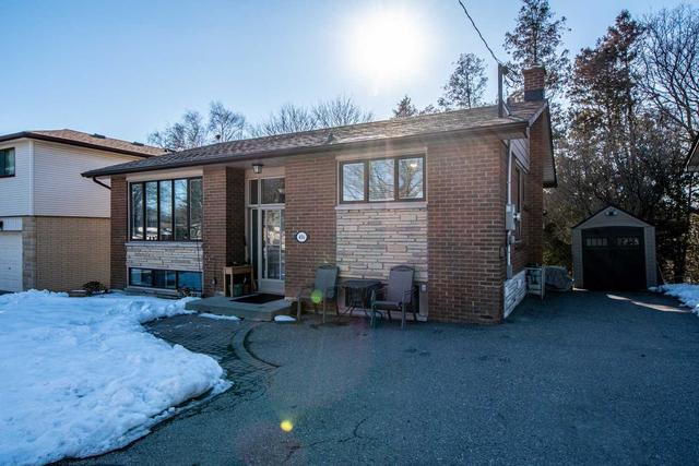 406 Dianne Dr, House detached with 3 bedrooms, 2 bathrooms and 4 parking in Oshawa ON | Image 23