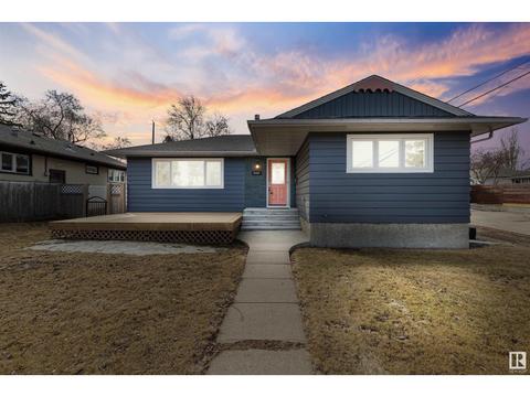 4707 107 Av Nw, House detached with 4 bedrooms, 2 bathrooms and null parking in Edmonton AB | Card Image